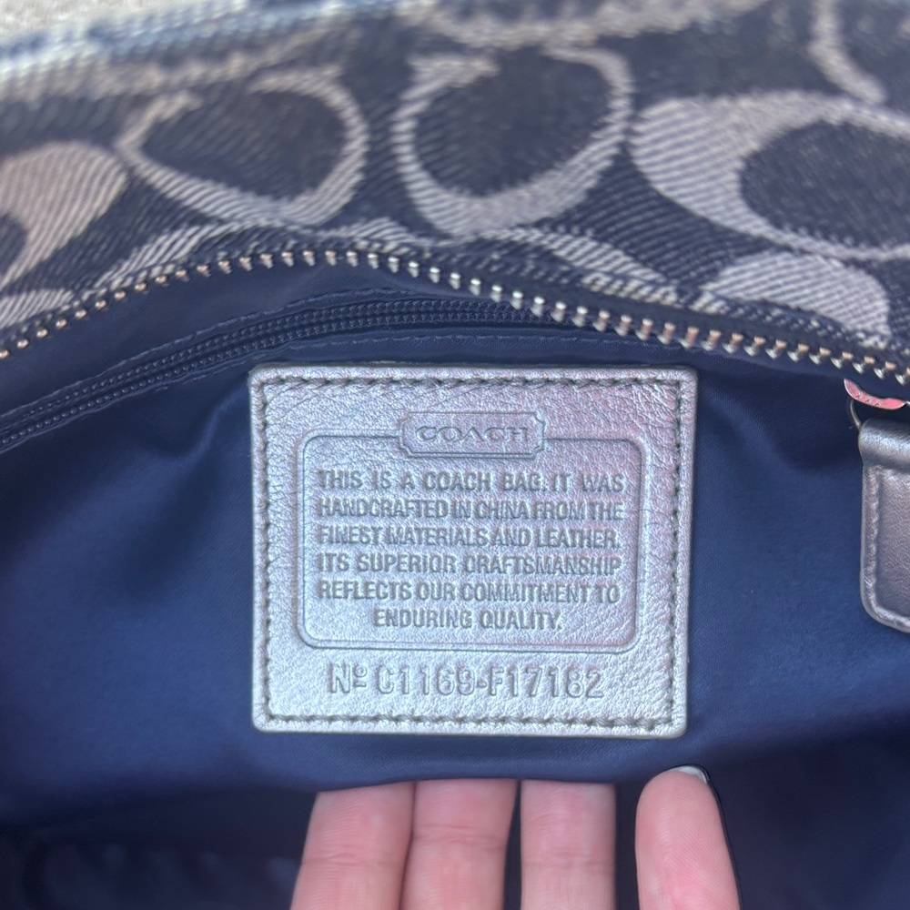 COACH SIGNATURE INDIGO TOTE BAG #17182 - Picture 8 of 11